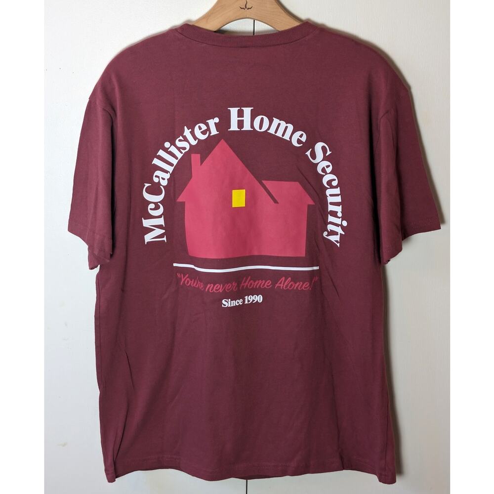 Home Alone Red Graphic T-Shirt Large